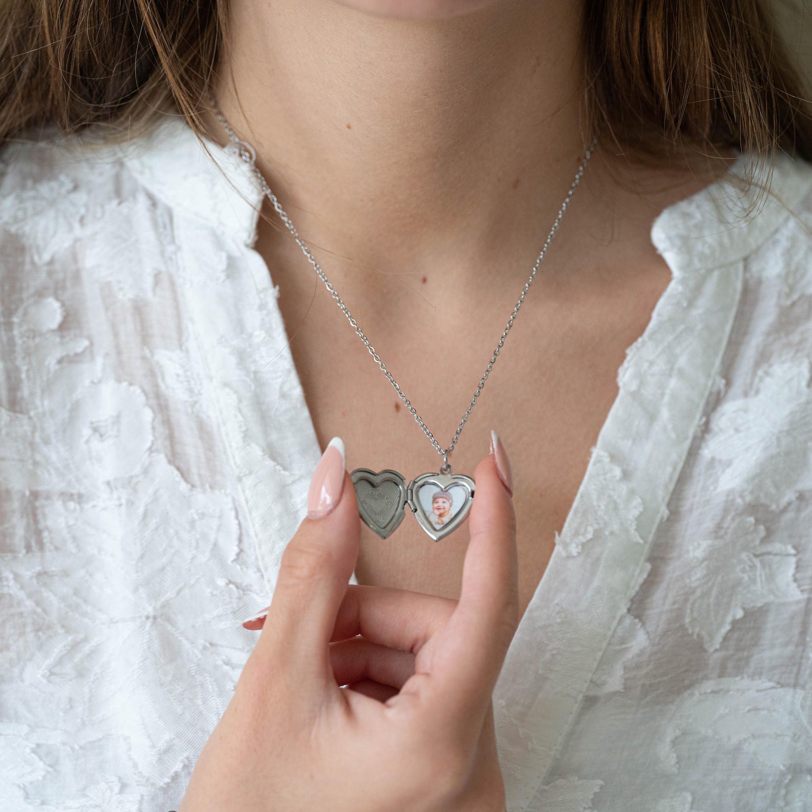 Collier photo personnalisé médaillon coeur motif gravé acier inoxydable Collier photo personnalisé médaillon coeur motif gravé acier inoxydable - Argenté / Collier sans photo | Creabibenval